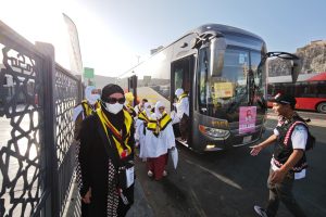 Bus Shalawat Gratis Antar Jemaah ke Masjidil Haram 24 Jam Nonstop