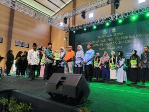 Hadiri Pelepasan Siswa MAN Purbalingga, Kepala Kemenag Beri Apresiasi Pada Siswa Penghafal Al Qur’an