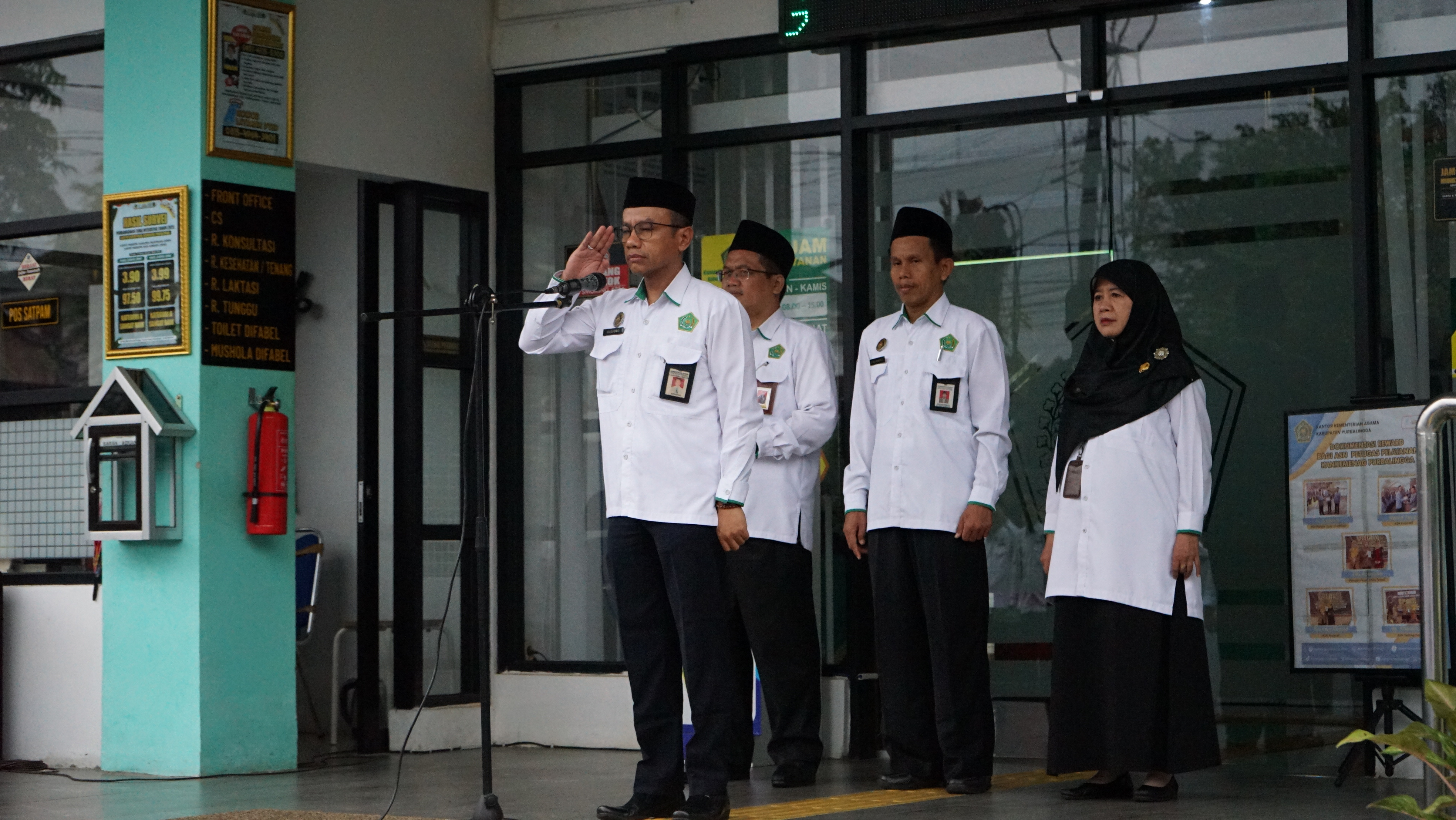 Apel pagi penghujung Juni 2025, Sudiono beri semangat dan ingatkan untuk jaga kebersihan