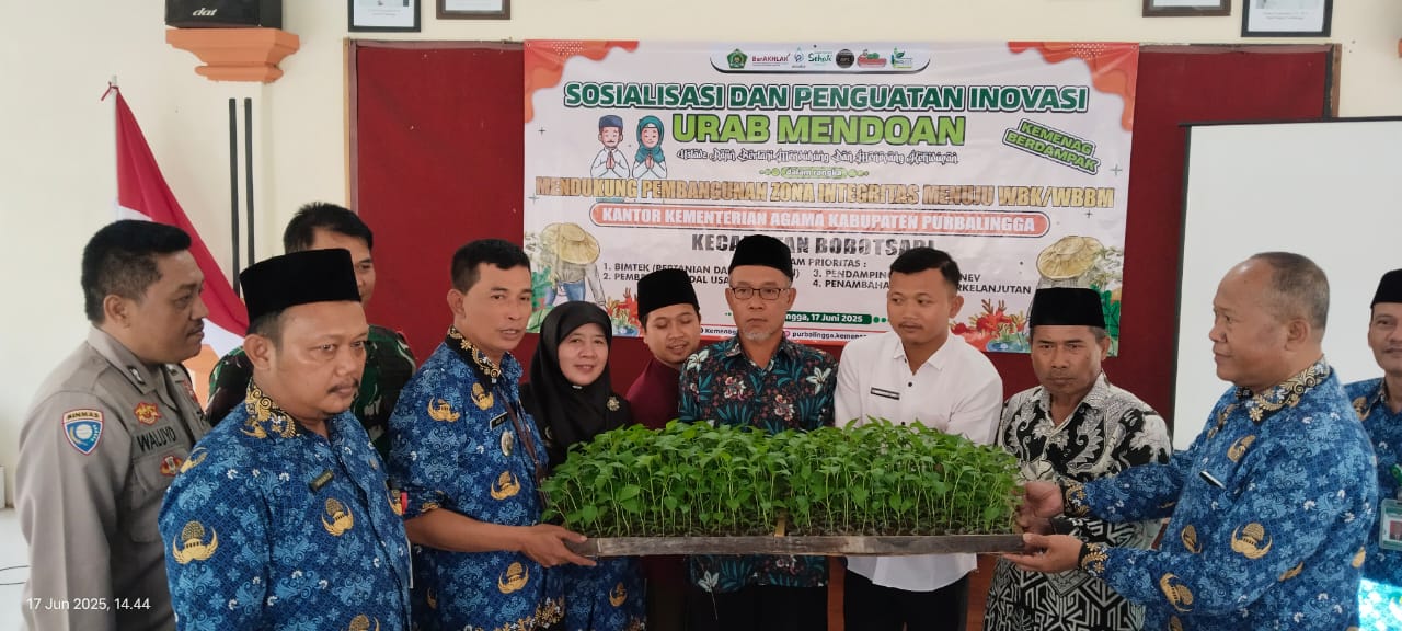 Sosialisasi urab mendoan Kemenag Purbalingga di Bobotsari