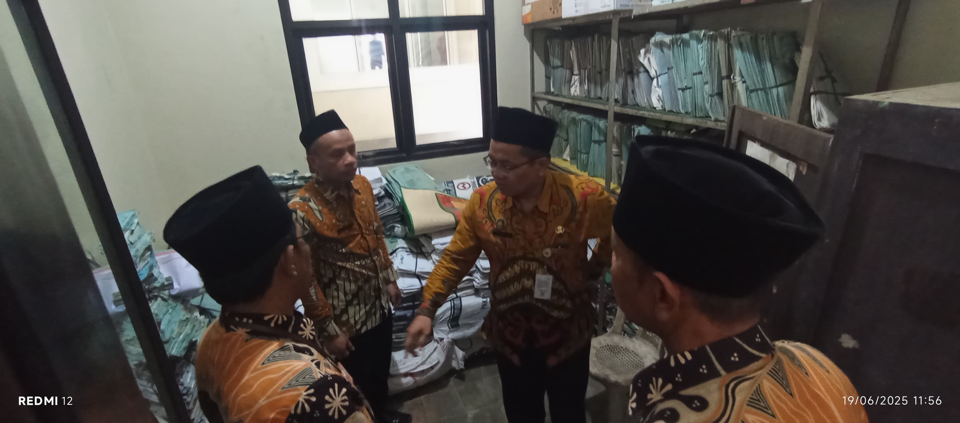 Kepala Kankemenag Kabupaten Purbalingga sapa KUA Karangreja