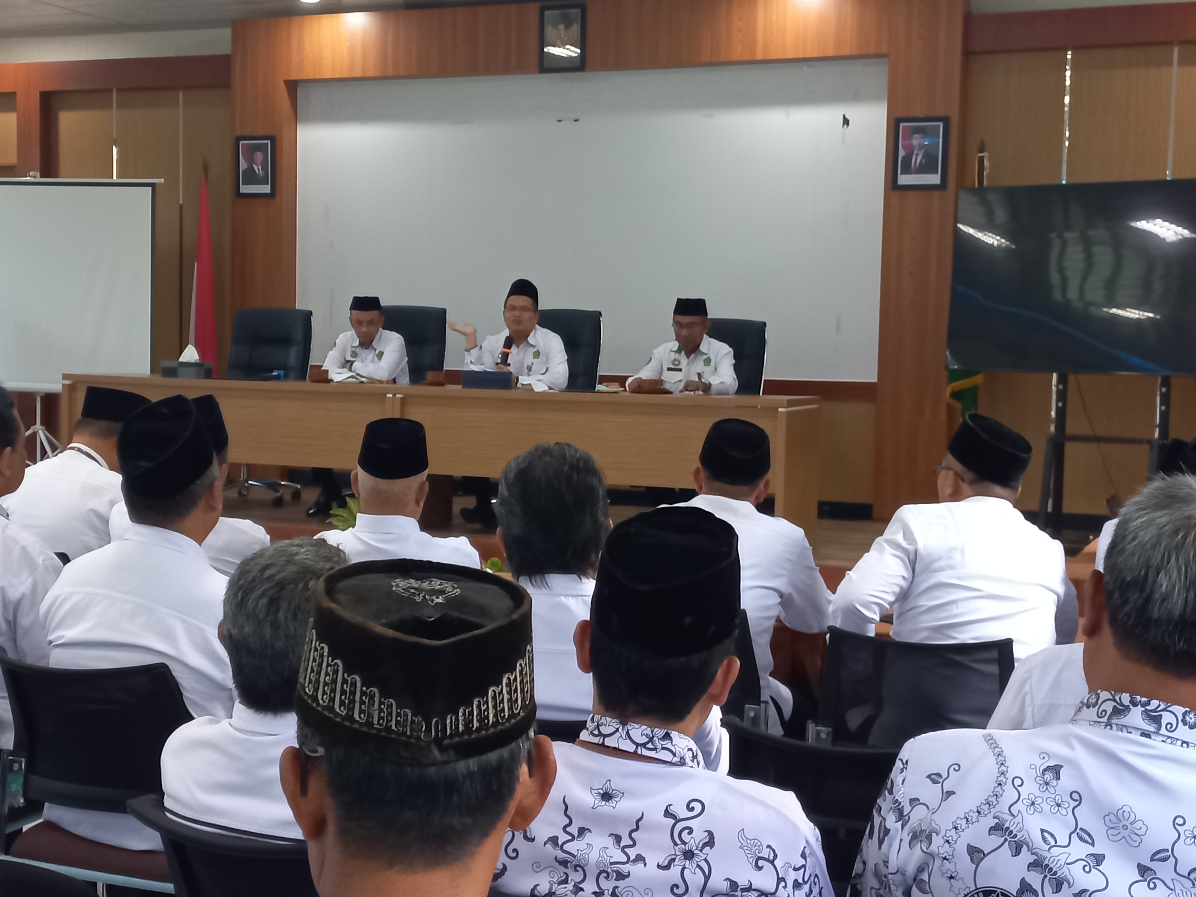 Penguatan Zona Integritas ke jajaran pengawas di lingkungan Kemenag Purbalingga