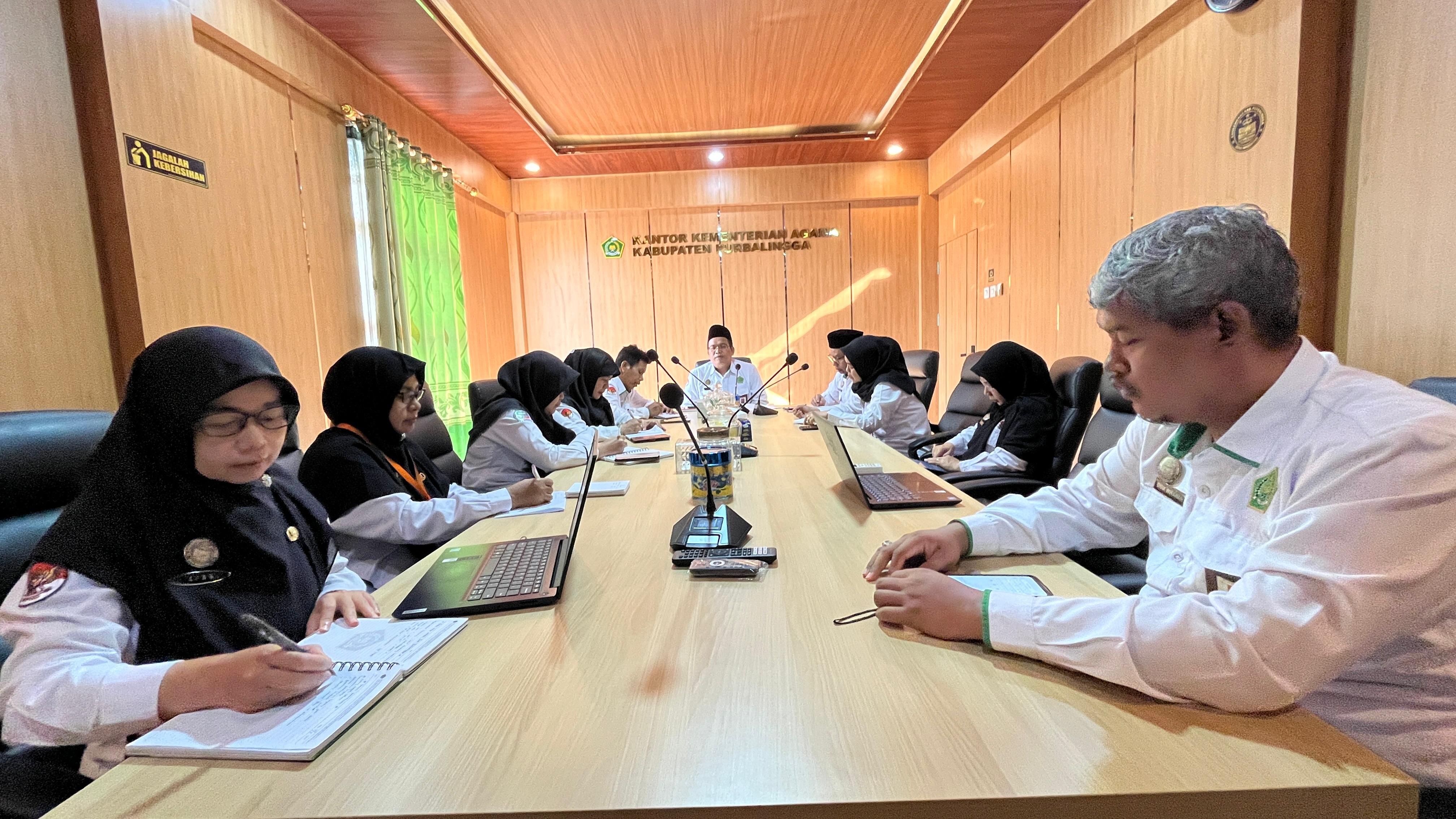Rapat koordinasi bahas budaya kerja Kankemenag Purbalingga