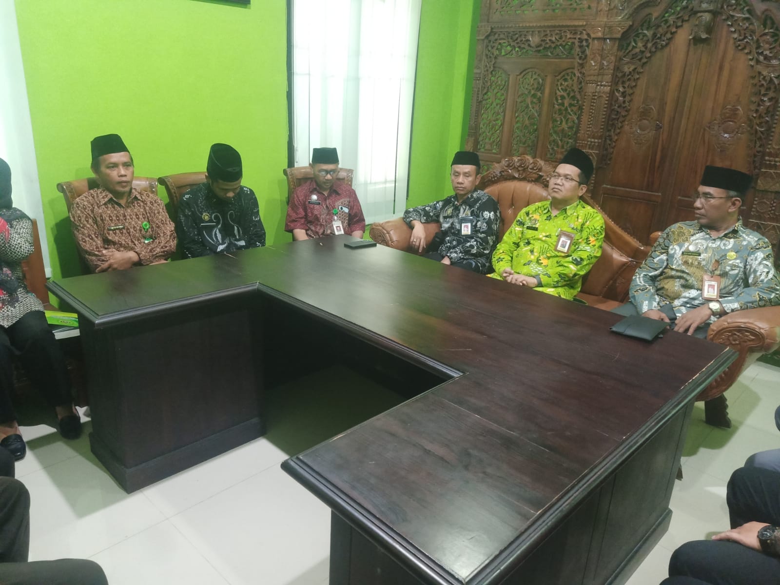 Monitoring Zona Integritas di KUA Mrebet 1, Kepala Kankemenag Purbalingga Tekankan Peningkatan Aksesibilitas dan Informasi Publik