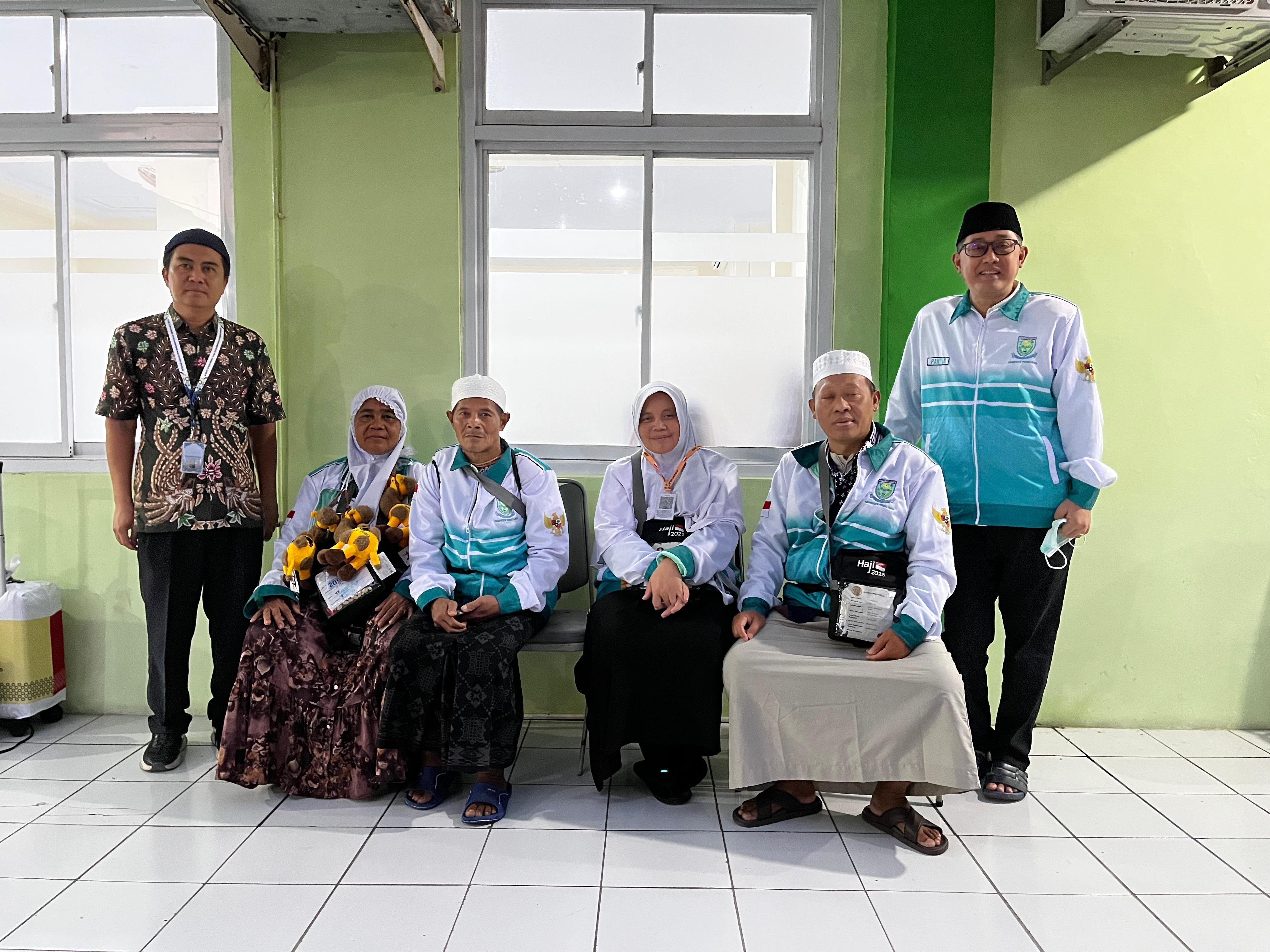 Jemaah haji kloter 95 atau Sapu Jagat tiba di Debarkasi Boyolali