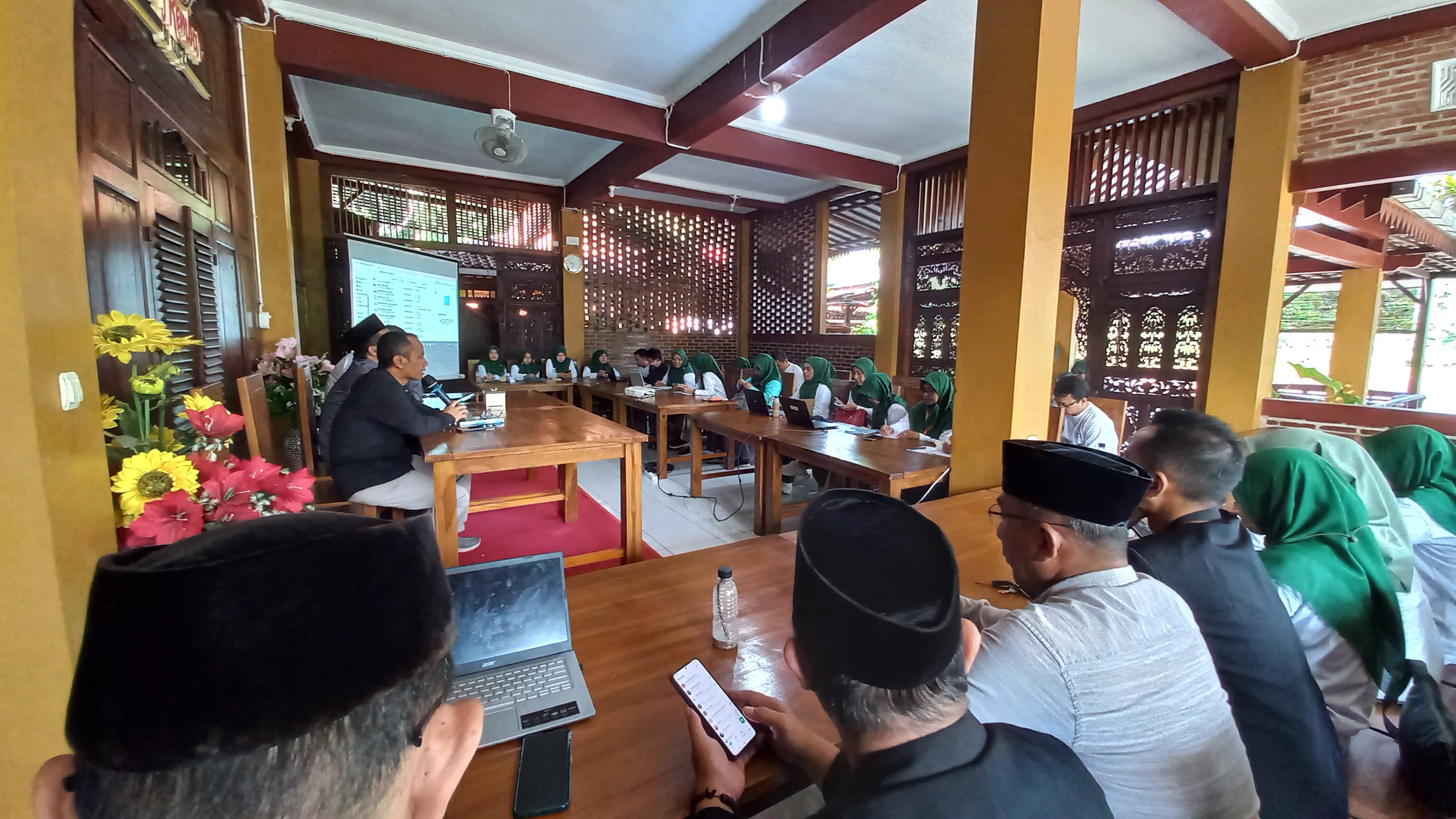 Rapat koordinasi Monev Pembangunan Zona Integritas