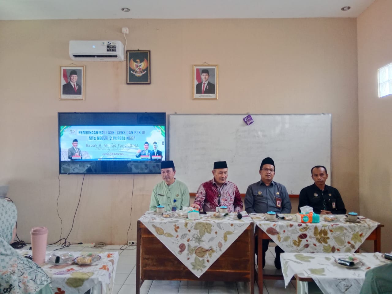 MTs N 2 Purbalingga Gelar Pembinaan ASN Baru, Kepala Kemenag Tekankan ASN tingkatkan Kompetensi