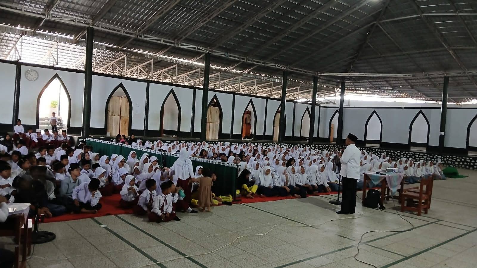 Peran penyuluh agama
