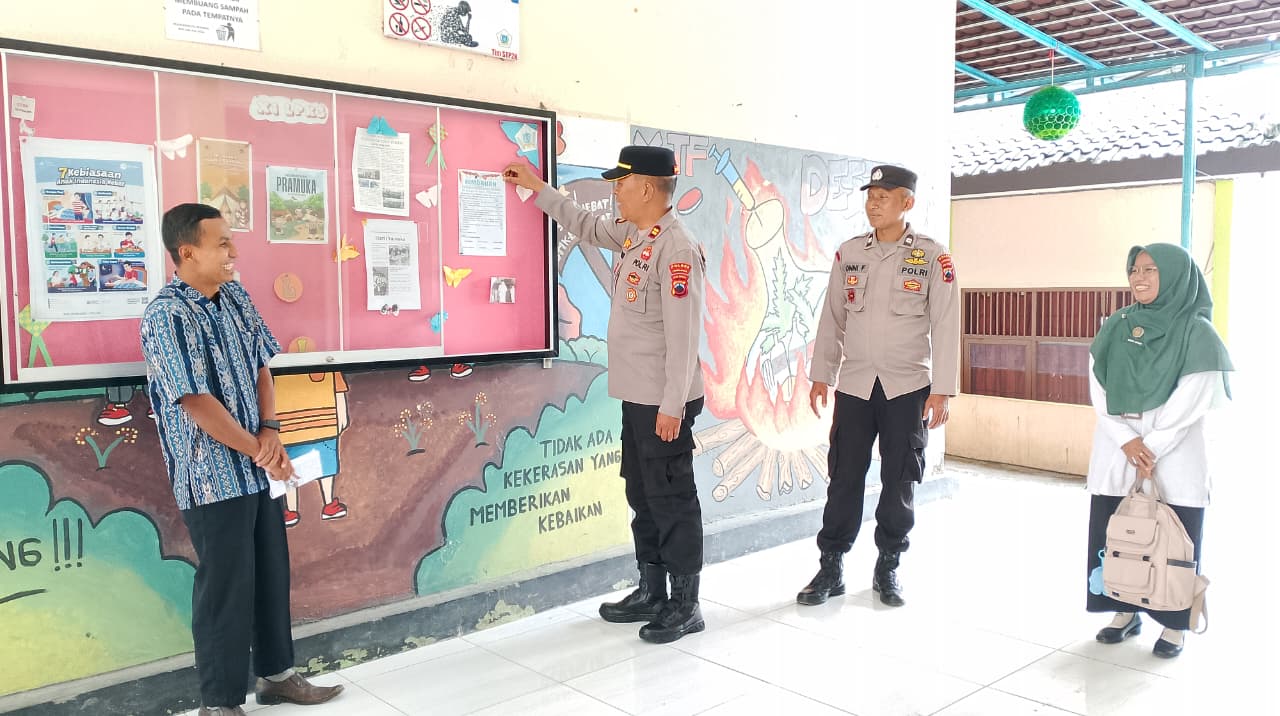 Babinluhmas KUA dan Polsek Rembang Bersinergi Jaga Kondusivitas Sekolah