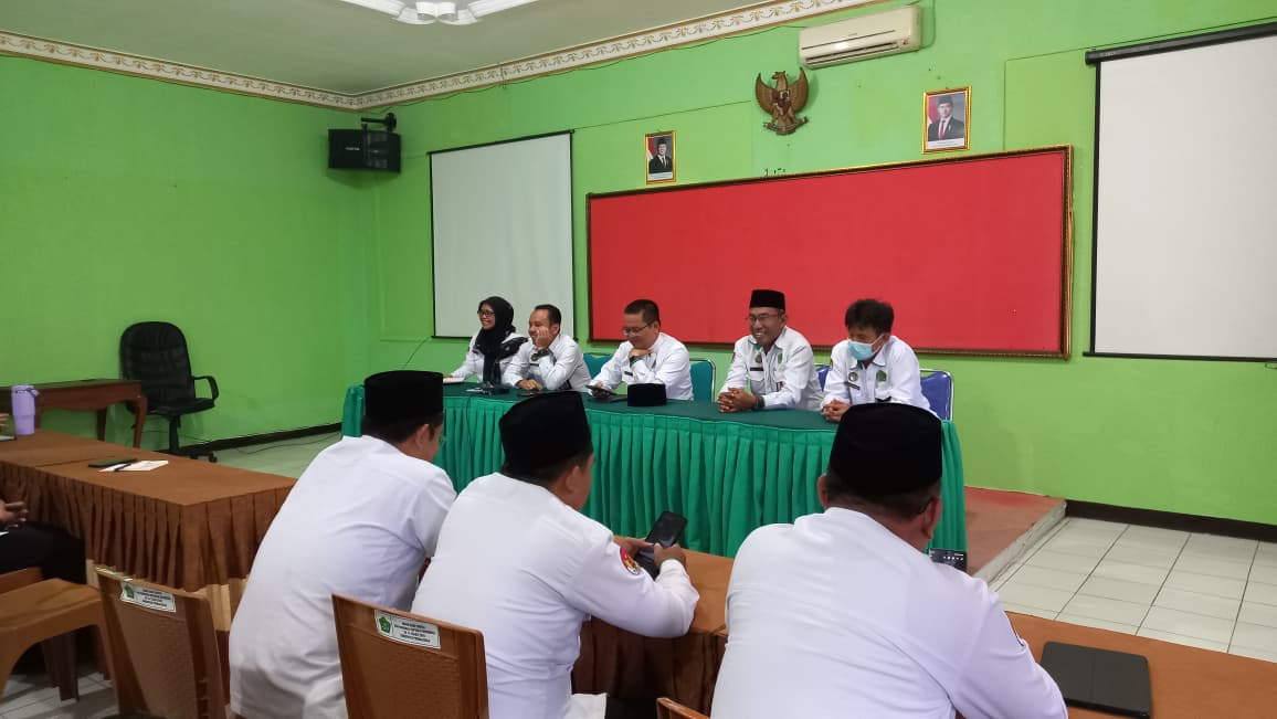 Briefing zona integritas Kemenag Purbalingga