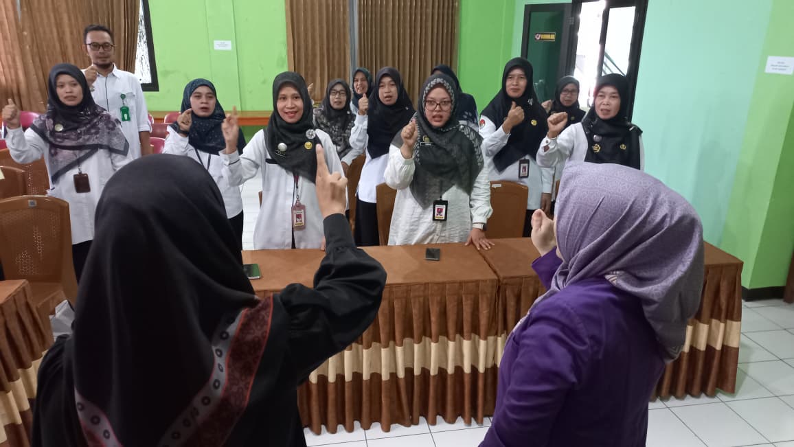Pelatihan bahasa isyarat Kemenag Purbalingga