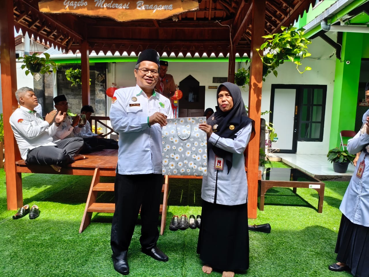 Kankemenag Purbalingga Gelar Perpisahan Staf Subbag TU Urusan Kepegawaian