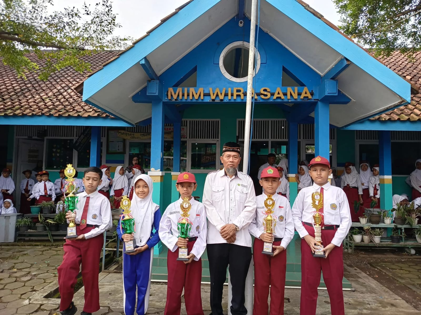 Reward bagi murid semangat raih prestasi