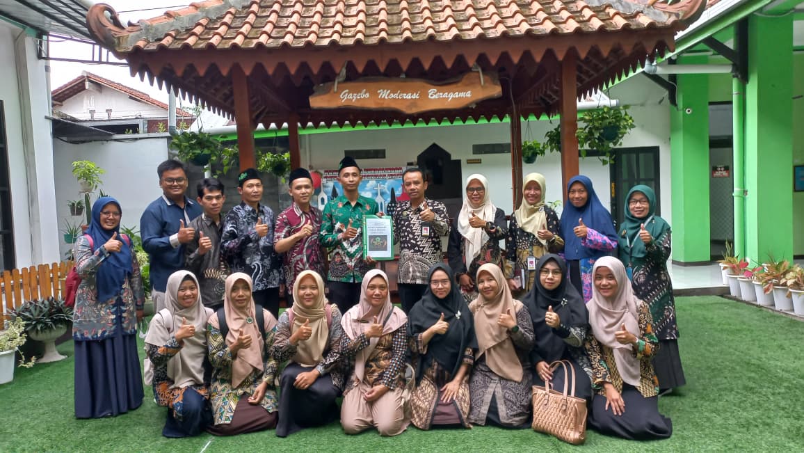 Audiensi pengurus Forum Passing Grade