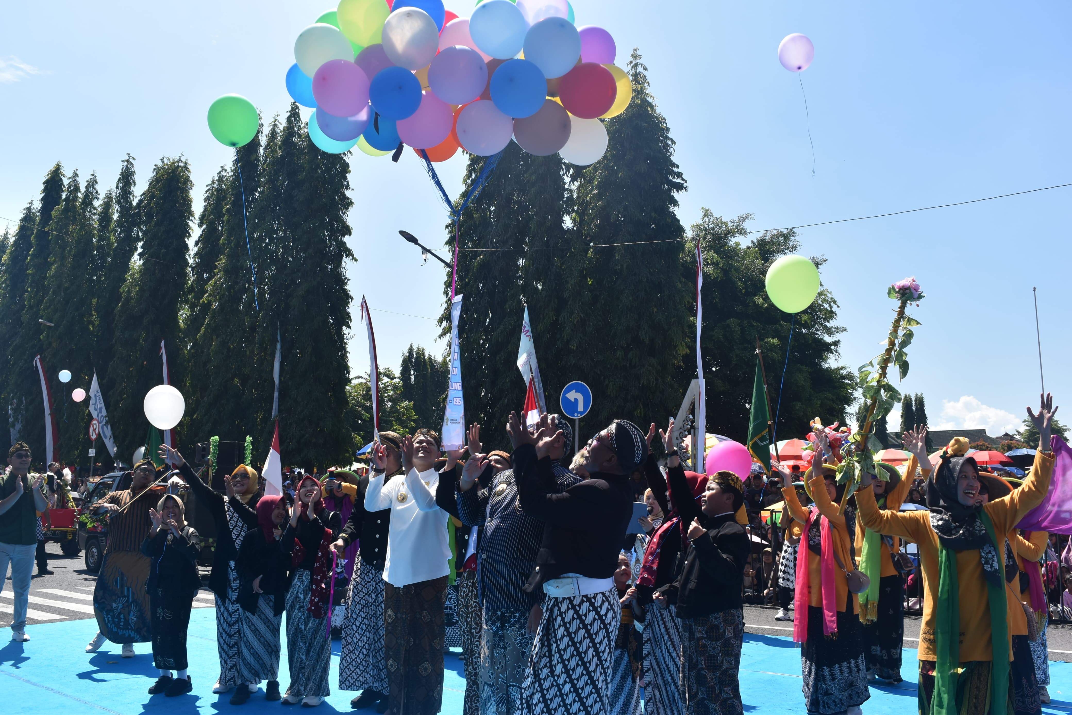 Pawai budaya hari jadi Kabupaten Purbalingga