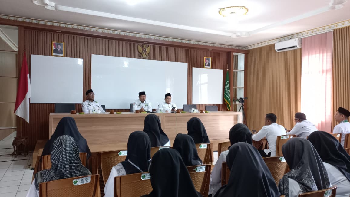 Penyuluh Agama Islam Jabarkan Tiga Hal Penting: Amalun, Alamun, dan Ajrun