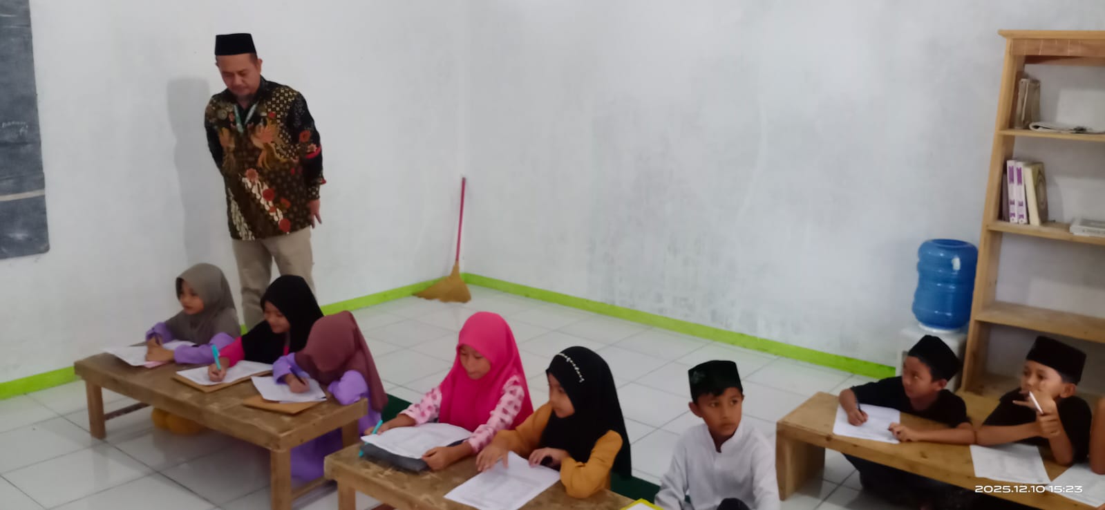 Monitoring pelaksanaan tes MDT