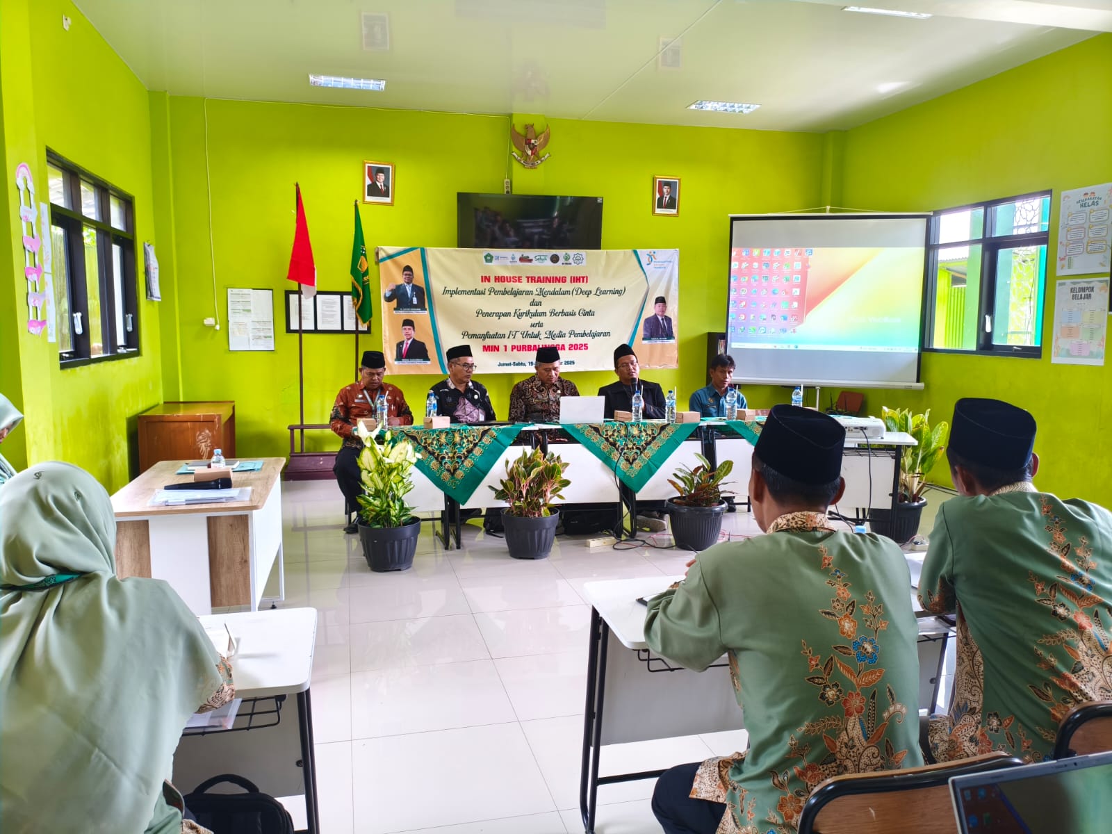 Implementasi pembelajaran mendalam dan kurikulum berbasis cinta MIN 1 Purbalingga