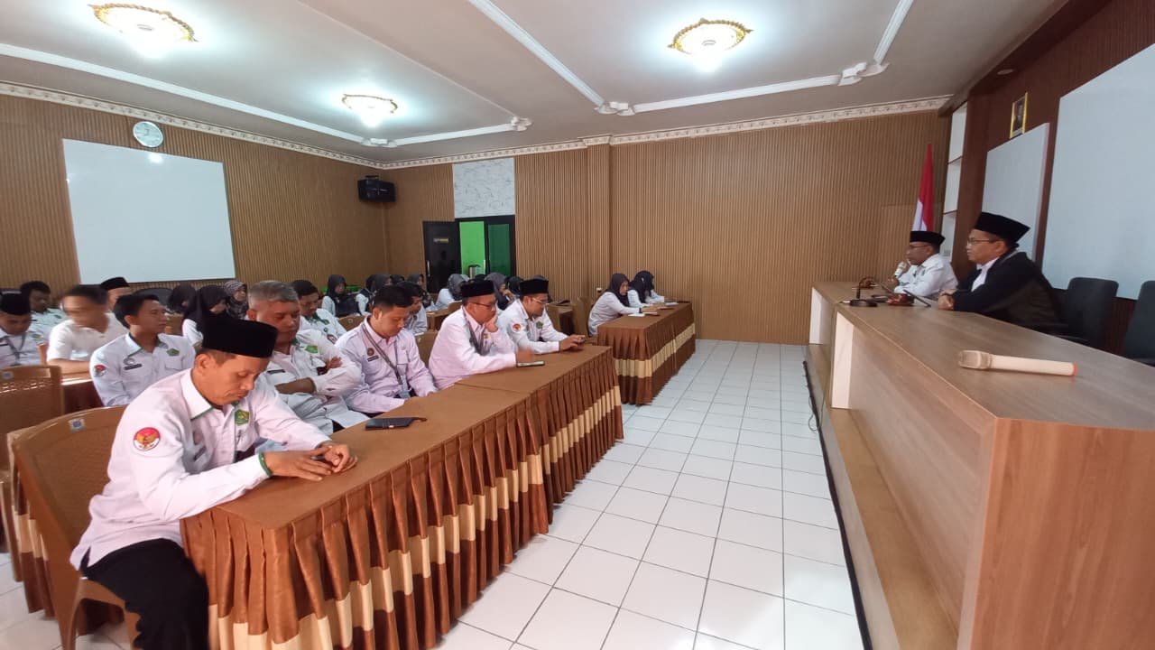 Pengajian Selasa pagi tentang Faidah istighfar