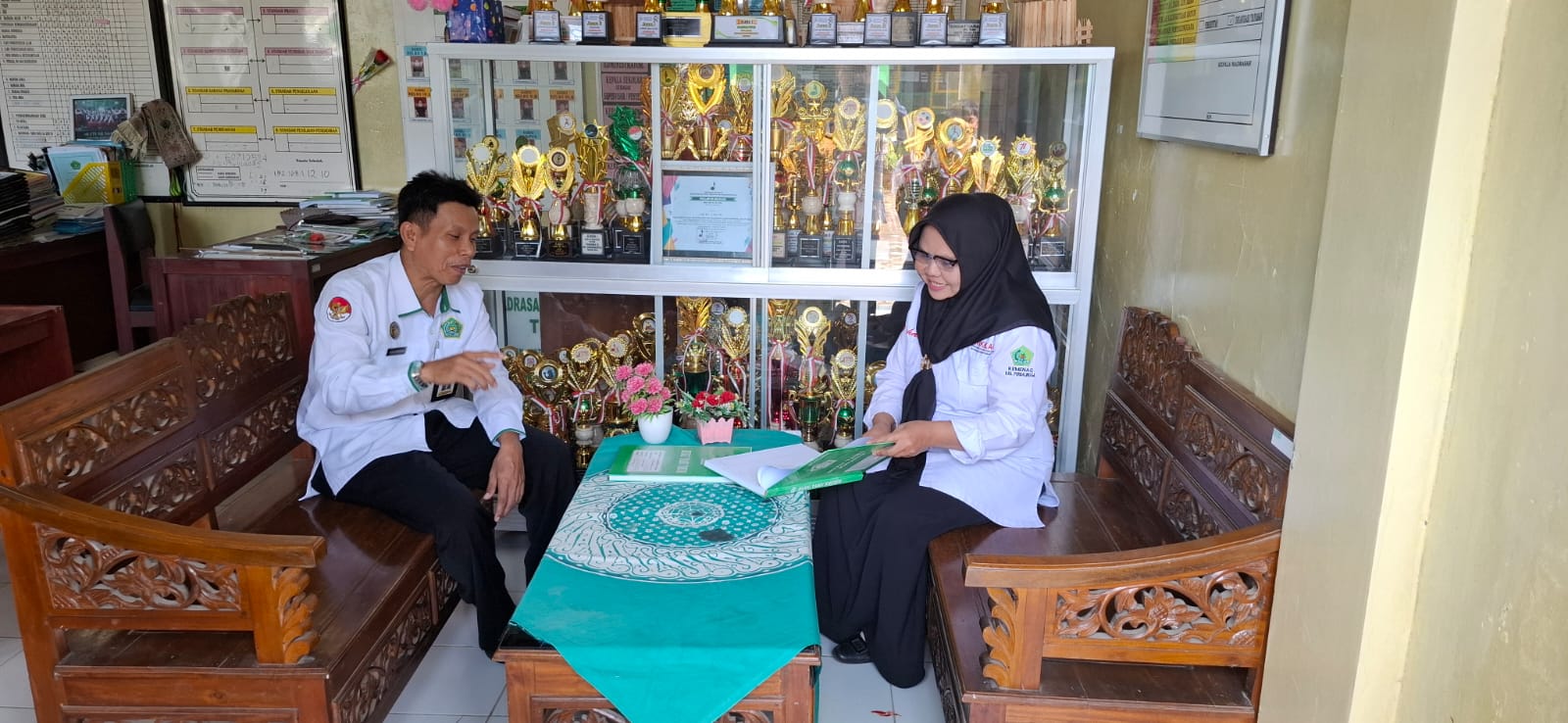 Kasi Penma Kemenag Purbalingga Cek Kesiapan TKA di MI Ma’arif NU 2 Tunjungmuli