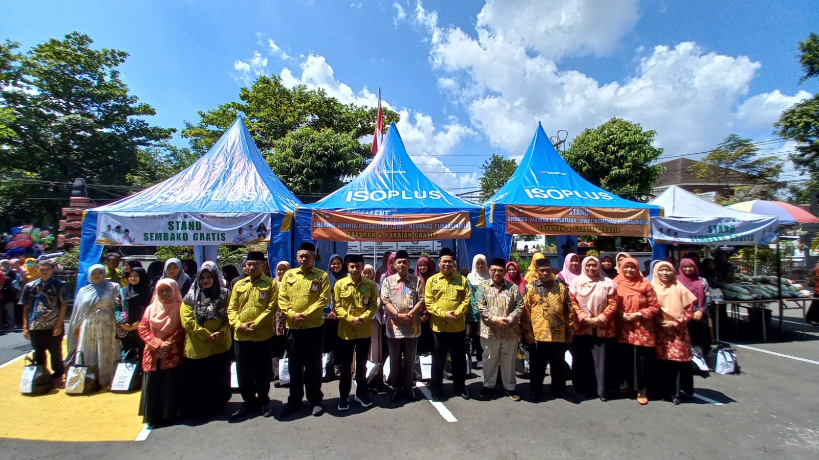 Apresiasi untuk Guru Madrasah dan PAI Non PNS, UPZ Kemenag Purbalingga Berbagi 600 Paket Sembako