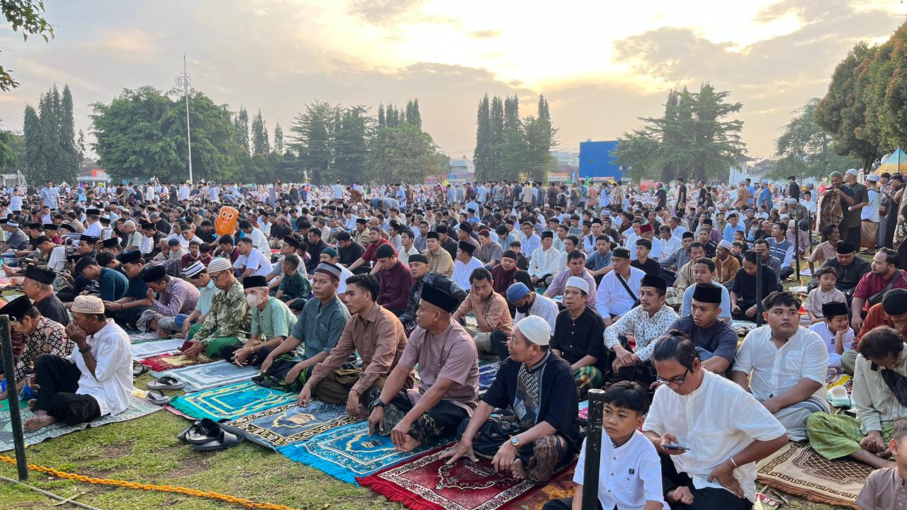 Ribuan jemaah ikuti salat Idulfitri 1447 H di Alun-alun Purbalingga