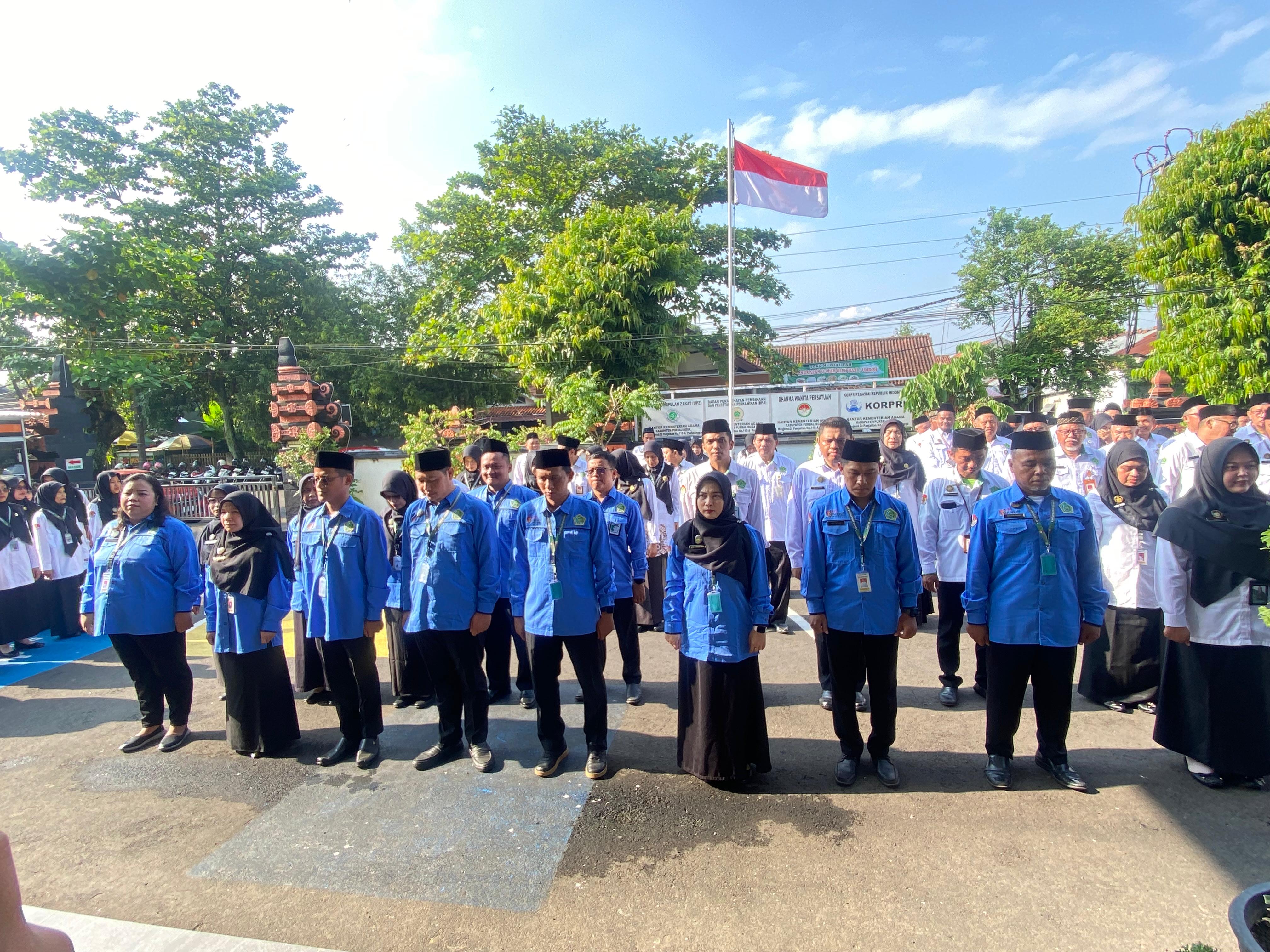 Pengukuhan Tim HMIK