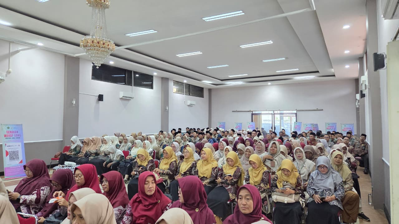 Pembinaan pegawai di Kec. Bukateja