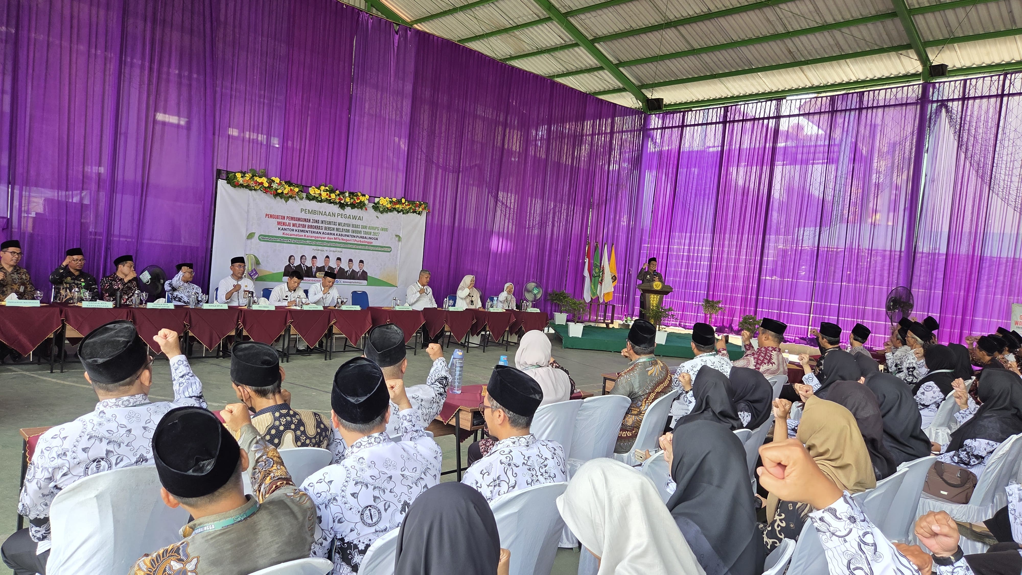 Roadshow pembinaan pegawai di Karanganyar dan Kertanegara