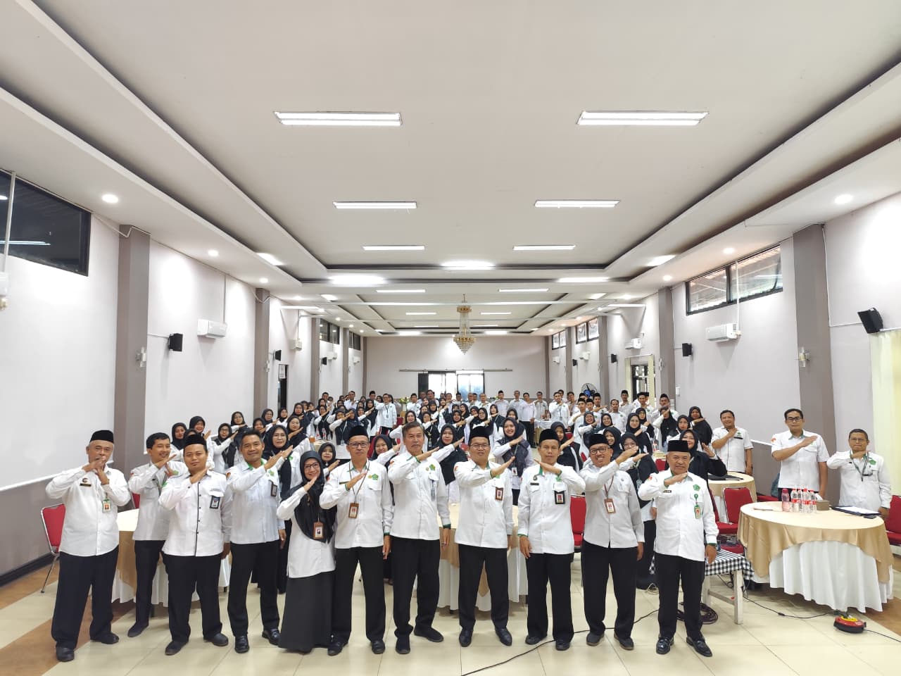 Kakan Kemenag Purbalingga membuka kegiatan Bimtek kurikulum madrasah