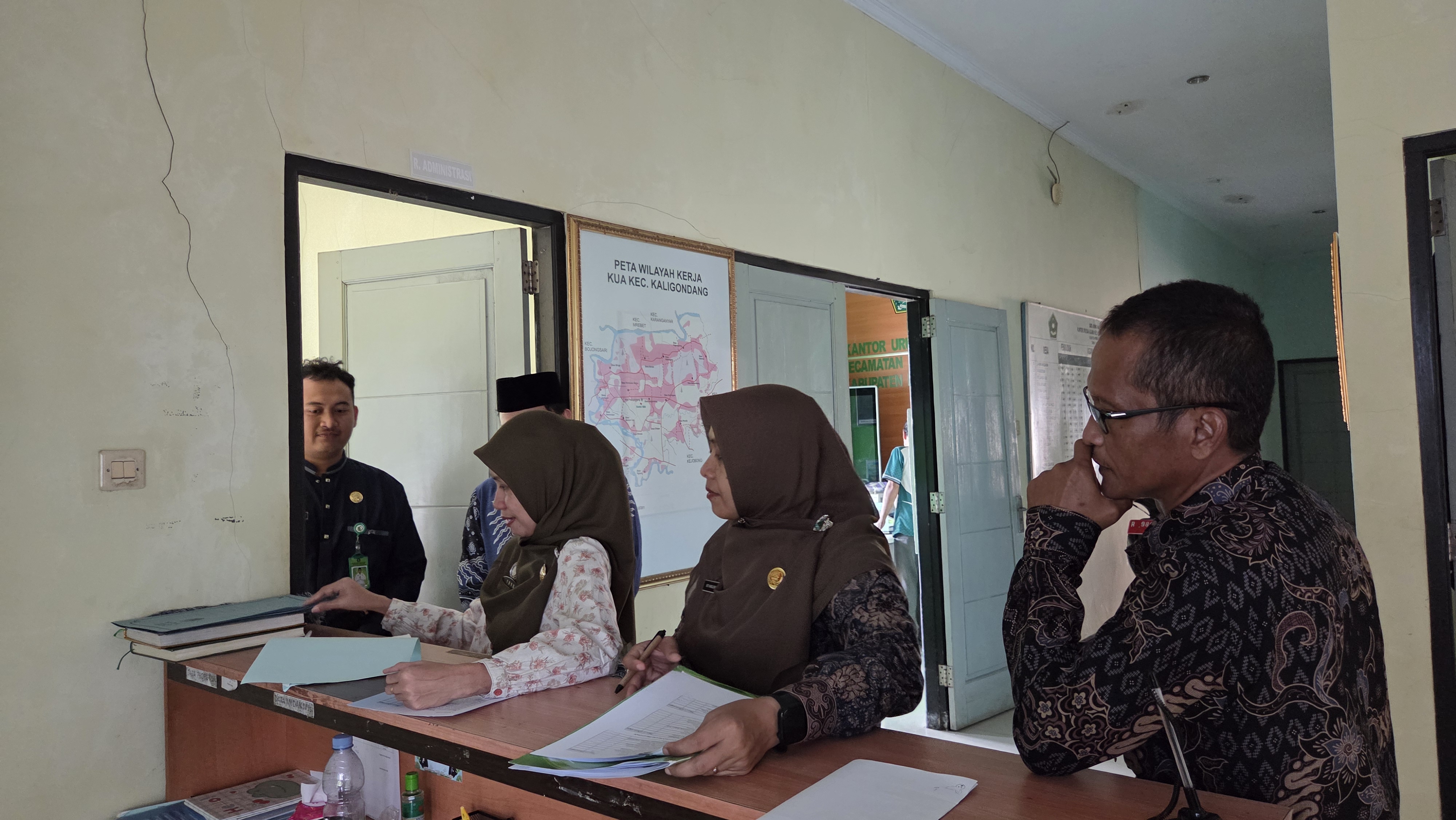 Tim 3 Kankemenag Purbalingga monitoring KUA