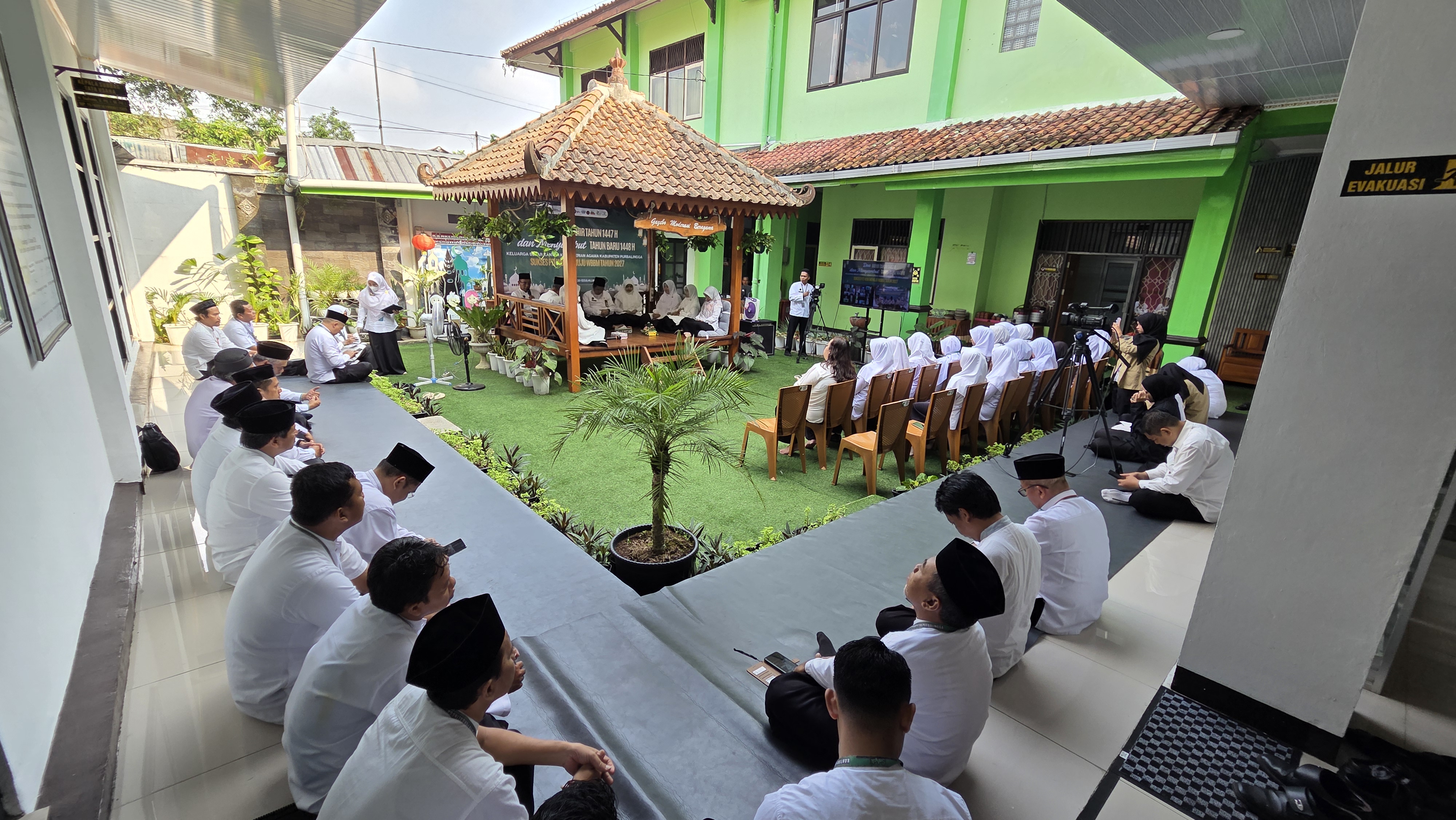 Muharam 1448 Hijriyah: Momentum Evaluasi dan Penguatan Budaya Layanan Prima ASN Kementerian Agama Kabupaten Purbalingga dari Kantor Kabupaten, KUA Kecamatan hingga Madrasah dalam Menjaga Predikat WBK dan Mewujudkan WBBM