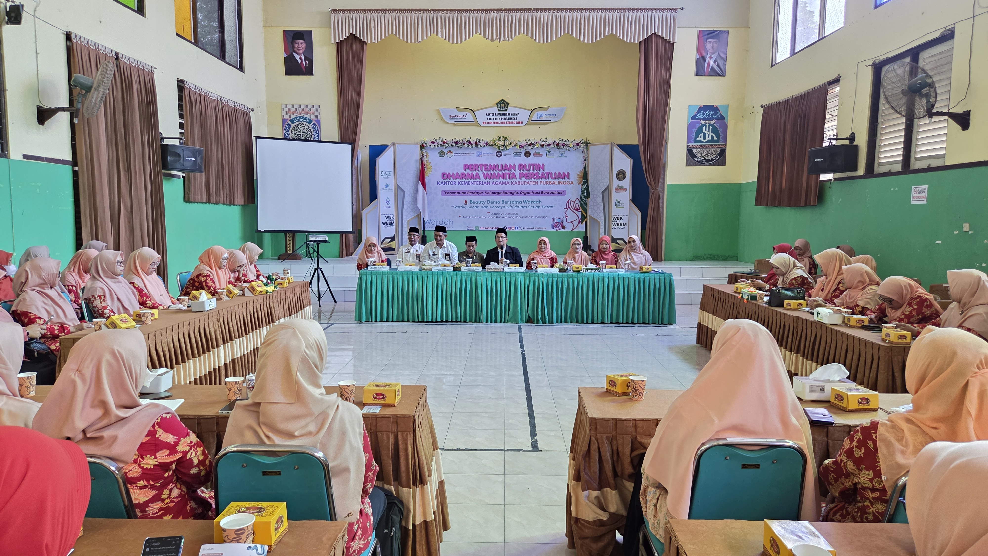 Kepala Kantor Kementerian Agama Kabupaten Purbalingga, Zahid Khasani, dalam sambutannya mengajak seluruh anggota DWP untuk turut menjadi pelopor pembangunan Zona Integritas di lingkungan Kementerian Agama.