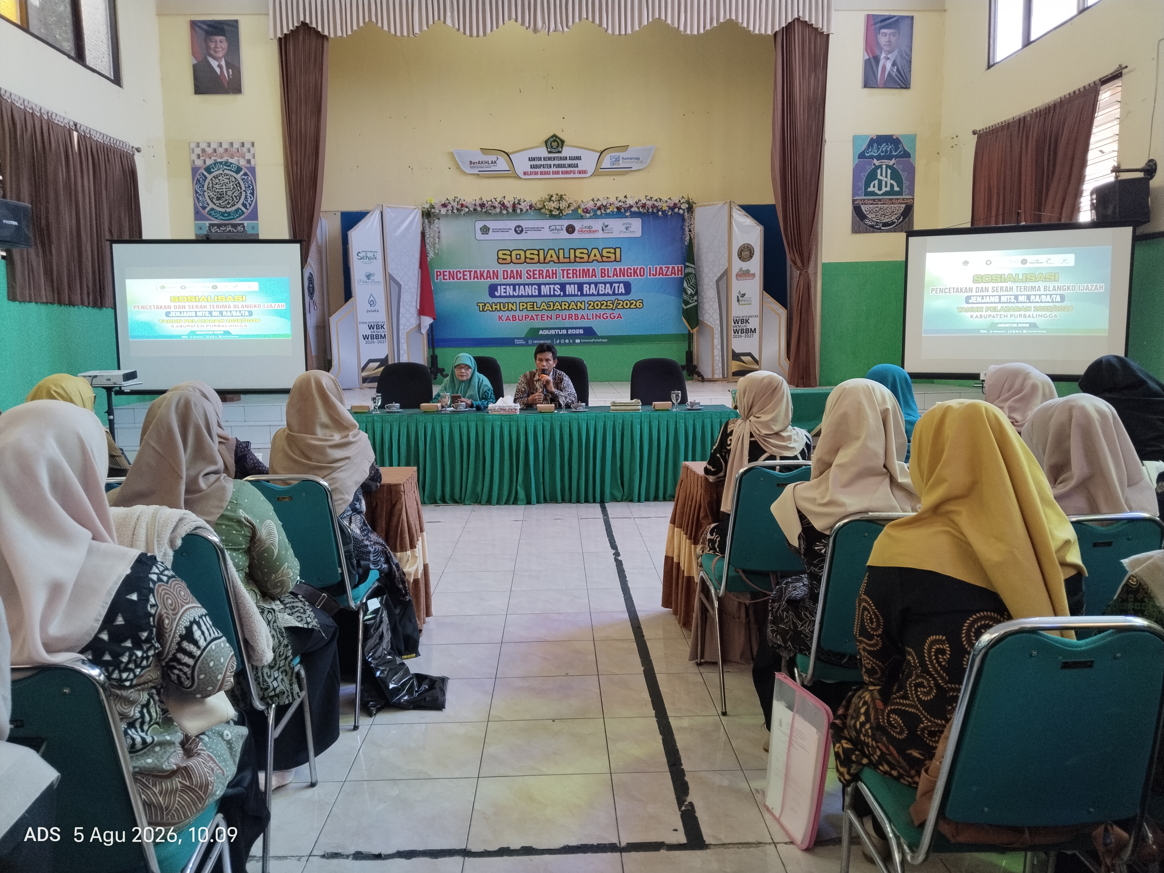 Kantor Kementerian Agama Kabupaten Purbalingga menggelar Sosialisasi Pencetakan dan Serah Terima Blangko Ijazah Jenjang Raudhatul Athfal (RA), Bustanul Athfal (BA), Tarbiyatul Athfal (TA), dan Darul Athfal (DA) Tahun Pelajaran 2025/2026 di Aula Uswatun Khasanah, Rabu (5/8/2026).