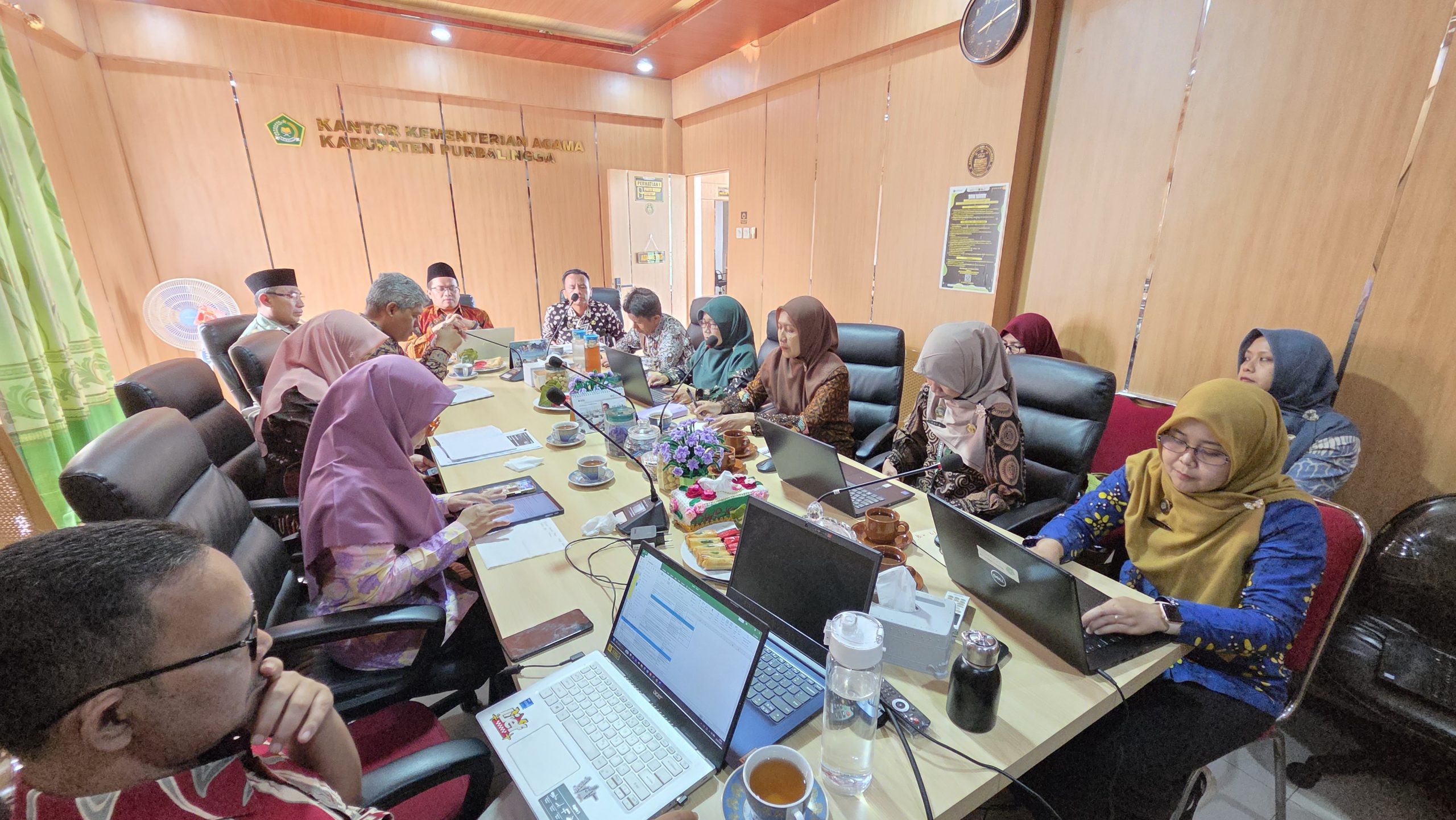 Kankemenag Kabupaten Purbalingga melalui Rapat Evaluasi Pembangunan Zona Integritas (PZI) menuju Wilayah Birokrasi Bersih dan Melayani (WBBM) 2026–2027