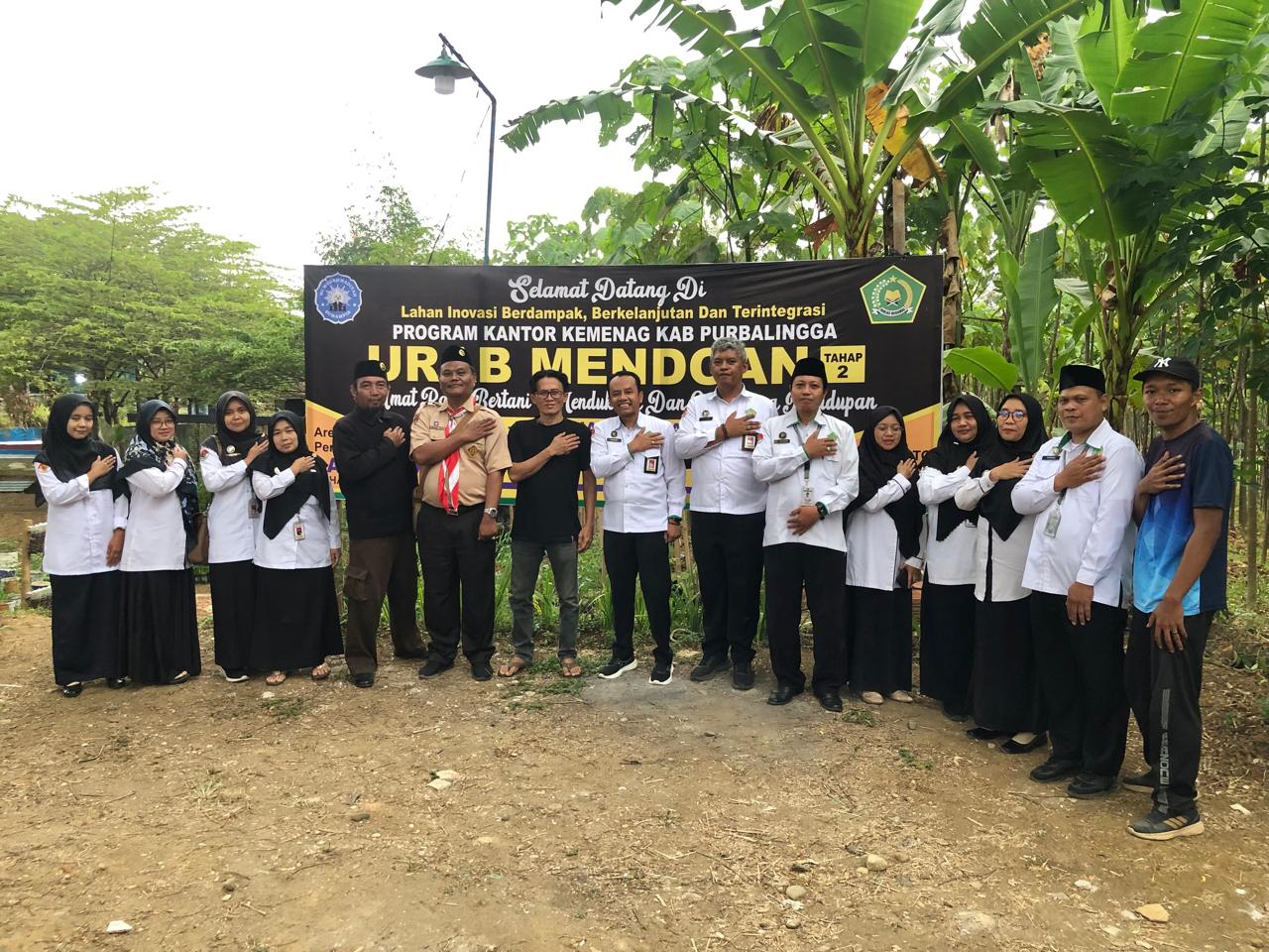 verifikasi lapangan calon penerima Program Keberlanjutan Urab Mendoan Versi 2 (V.2) di MI Muhammadiyah Sumampir, Kecamatan Rembang, Senin (7/9/2026).