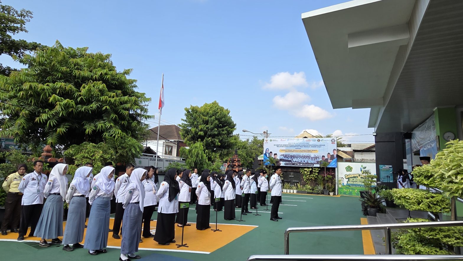 Apel Senin, Kemenag Purbalingga Sambut Pekan Kerja dengan Semangat Baru Menuju WBBM 2026-2027