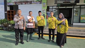 pentingnya menerapkan konsep 10-5-3, yakni membangun kebiasaan menyambut pengguna layanan dengan ramah dalam briefing PTSP