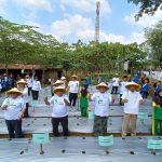Urab Mendoan Jadi Laboratorium Hidup, Murid Madrasah Belajar Bertani Sejak Dini