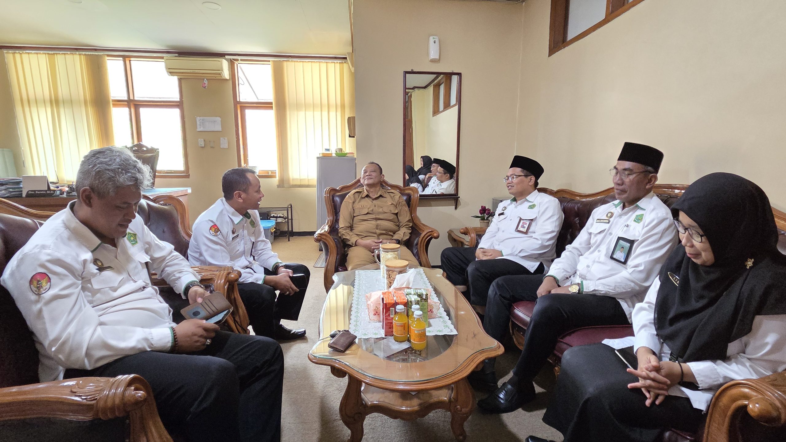 Silaturahmi asisten I Kesra Setda Purbalingga